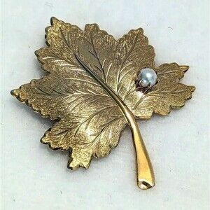 Vintage Sarah Coventry Leaf Gold Tone Brooch Faux Pearl
